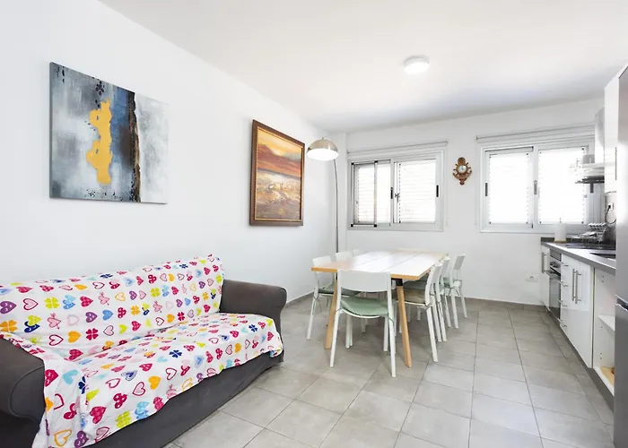 Ek Five Family Apartamento